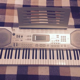 Синтезатор Casio