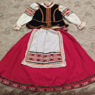 Русско-народный костюм для девочки