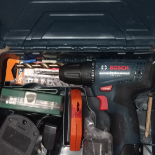 Шуруповёрт Bosch 120 GSR
