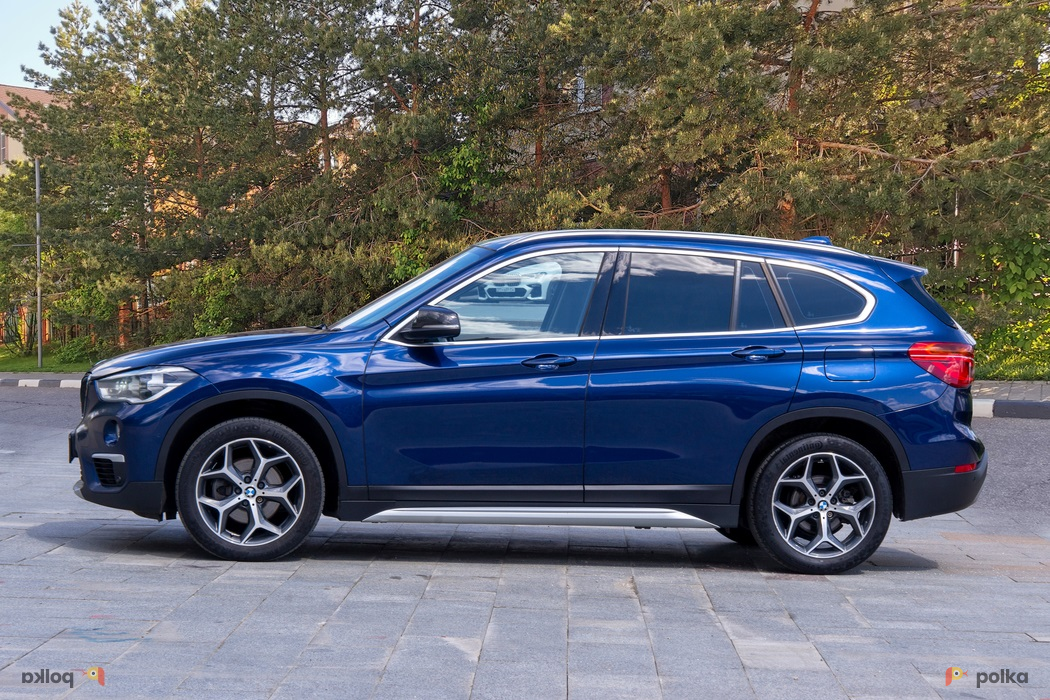 Возьмите BMW X1 20 D xDrive напрокат (Фото 1) в Москве