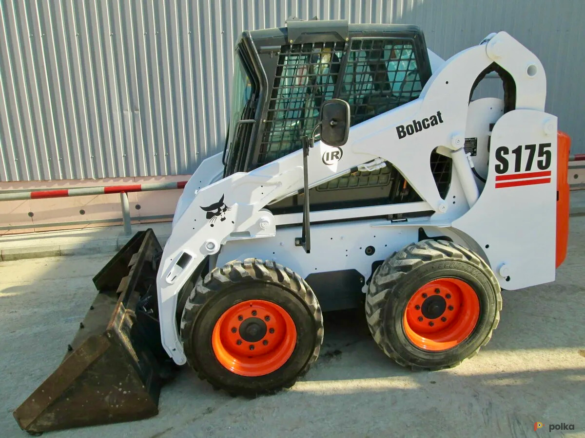 Возьмите Услуги аренды мини-погрузчика Bobcat напрокат (Фото 1) в Воронеже