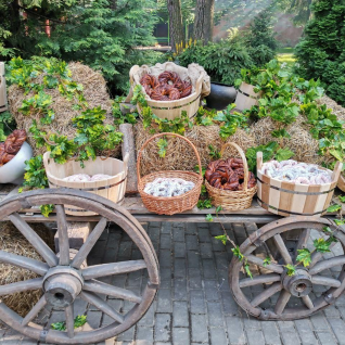 Телега старорусская (с крендельками)