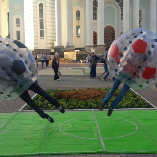 Футбольное сумо