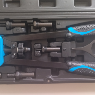 Заклёпочник ручной для резьбовых заклепок Hogert HT2C181