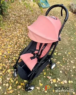 Возьмите Детская коляска BabyZen YOYO2 6+ Розовый напрокат (Фото 2) в Москве