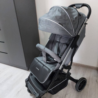 Коляска для перелета и прогулок Luxmom 