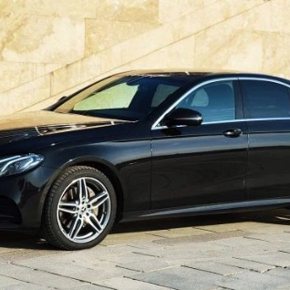 Mercedes-Benz E220d Sport W213