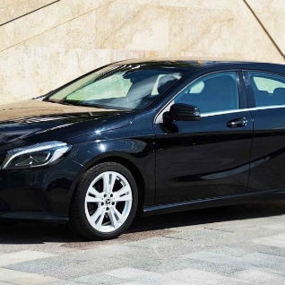 Mercedes-Benz A180