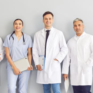 MAJOR CLINIC сеть современных многопрофильных медицинских центров в Москве от холдинга Major.