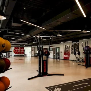 THEBASE FITNESS фитнес клубы 