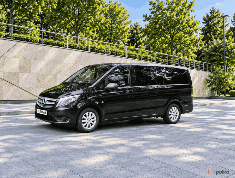 Возьмите Mercedes-Benz Vito 250d Tourer прокат авто с водителем  напрокат (Фото 1) в Москве