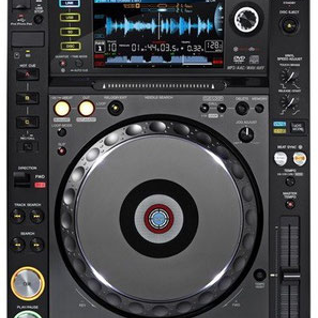 Проигрыватель Pioneer CDJ-2000 nexus