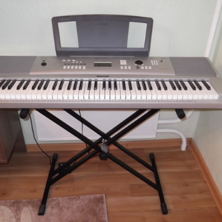 Синтезатор YAMAHA PSR-450
