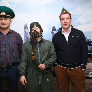 Фото Уголок в Военной тематике