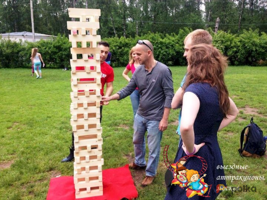 Возьмите Гигантска дженга напрокат (Фото 1) в Москве