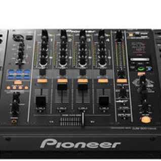 Микшерный пульт Pioneer CDJ 900 и Pioneer DJM 900