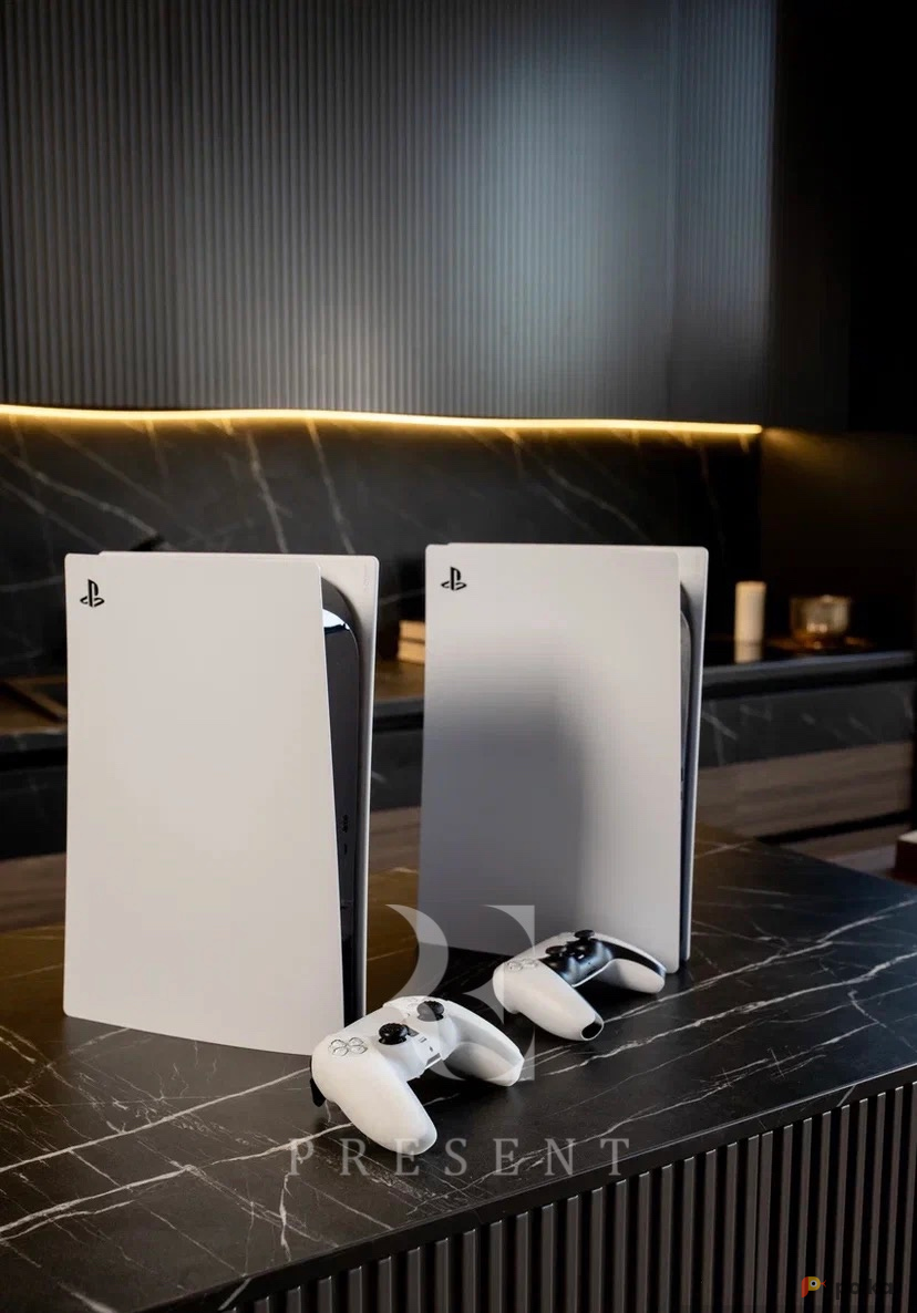 Возьмите Игровая приставка Sony PlayStation 5 напрокат (Фото 1) в Москве