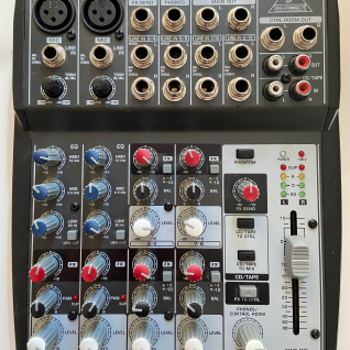 Микшерный пульт XENYX 1002 BEHRINGER