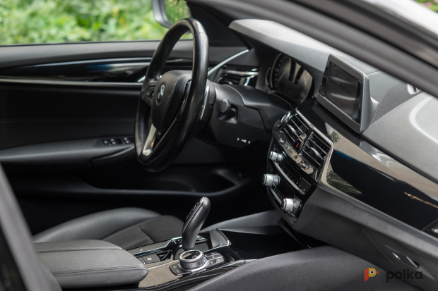Возьмите BMW 520d xDrive напрокат (Фото 8) в Москве