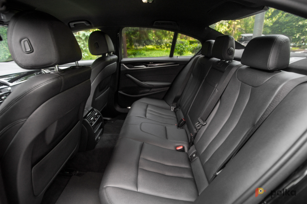 Возьмите BMW 520d xDrive напрокат (Фото 6) в Москве