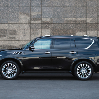 Infiniti QX80 