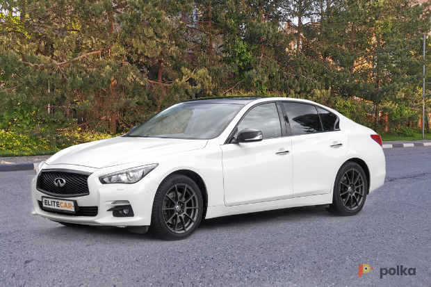 Возьмите Infiniti Q50 напрокат (Фото 2) в Москве
