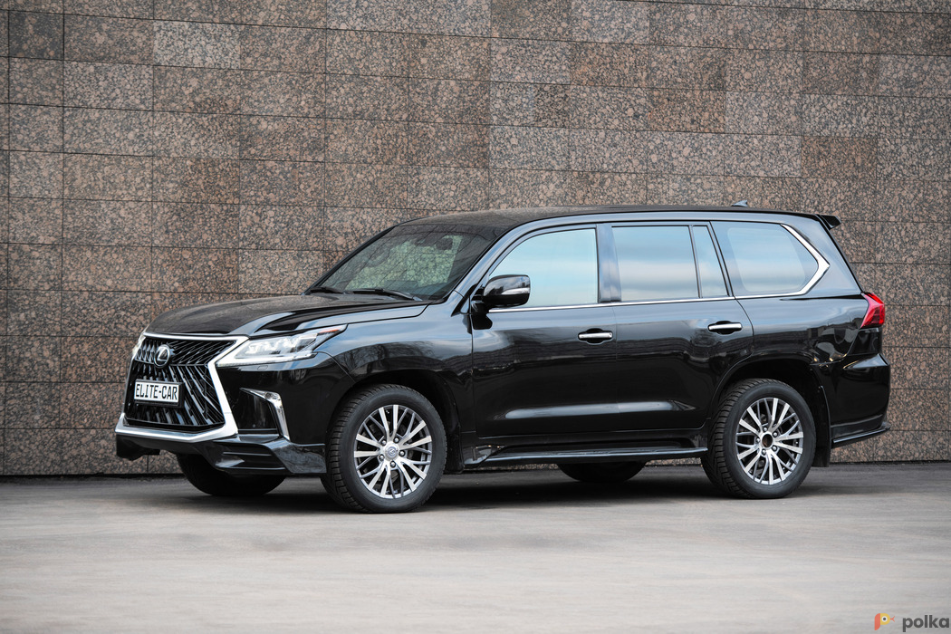 Возьмите Lexus LX 450d напрокат (Фото 1) в Москве
