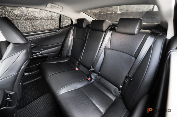 Возьмите Lexus ES 250 напрокат (Фото 6) в Москве