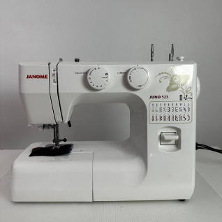 Швейная машина Janome Juno 523